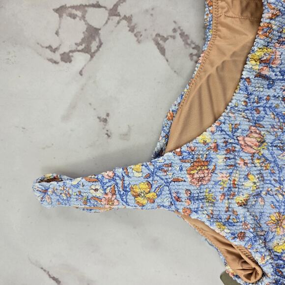 J Crew Swim Top 2X Blue Floral Scrunchie Strap Knotted Scoop Neck Bikini Padded - Picture 9 of 9